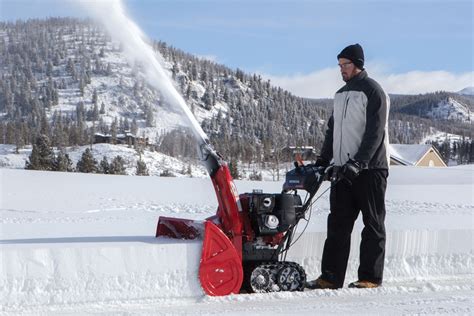 10 Reasons Your Snowblower is Leaking Gas